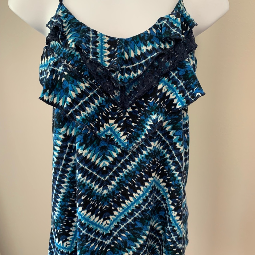 Vanity Ruffle Front Tank - Picture 15 of 16
